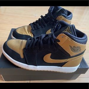 Nike Air Jordan 1 Retro high Melo Black Gold Sz10